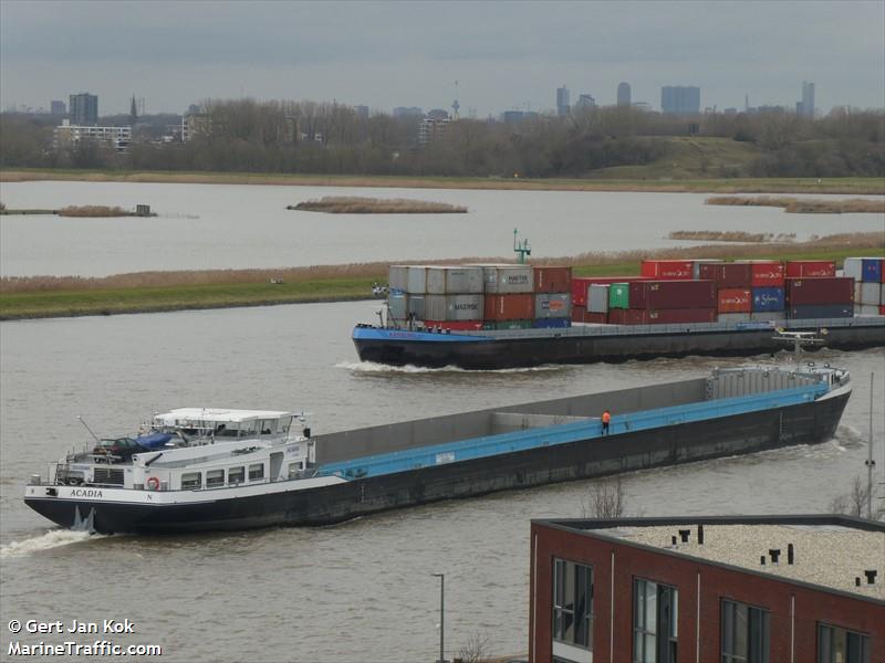 acadia (Cargo ship) - IMO , MMSI 244730696, Call Sign PC3879 under the flag of Netherlands