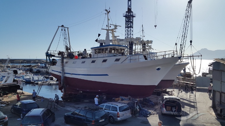 mp claudio padre (Fishing vessel) - IMO , MMSI 247123920, Call Sign IPFT under the flag of Italy