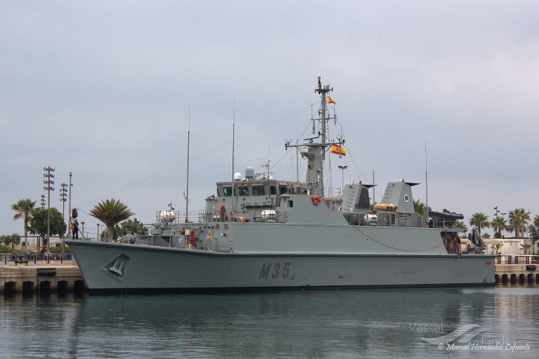 nato warship m35 (Military ops) - IMO , MMSI 225351000, Call Sign EBIF under the flag of Spain